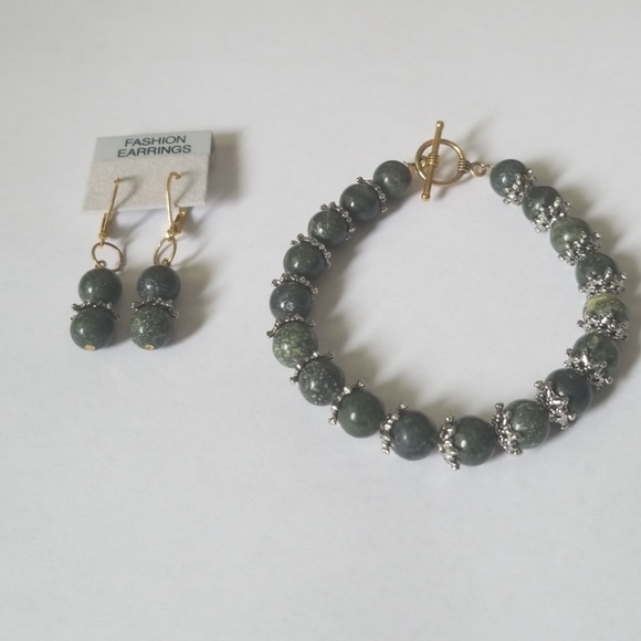 Russian jade set - Picture 1 of 1
